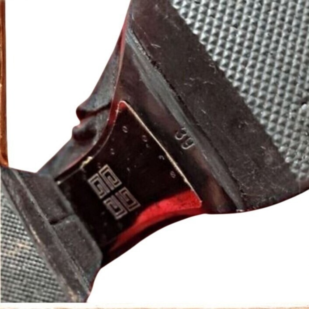 GIVENCHY Black Suede Square Toe Ankle Boots 4G Logo Block Heel 39 Vintage Style - Picture 6 of 14